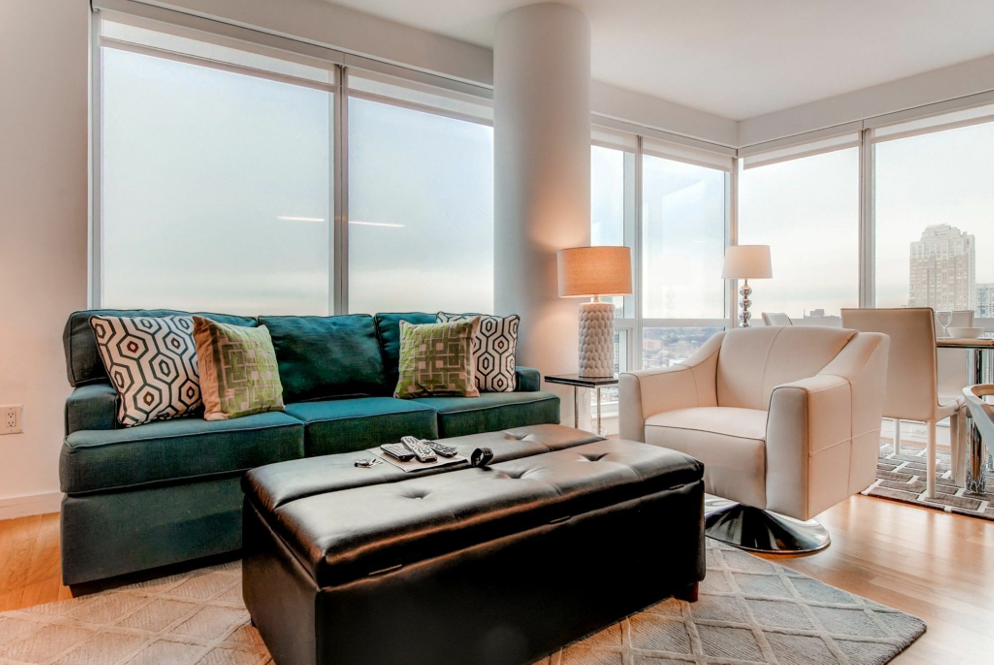 Global Luxury Suites At Greene Jersey City Eksteriør billede